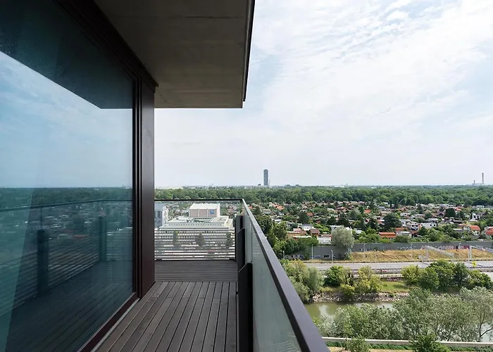 Hoch Hinaus - Pool Am Dach, Rundum Balkon Mit Traumaussicht דירה